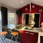 公寓 Dependance De 45m2 A Louer Saint-Vite