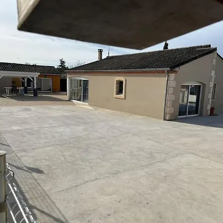 Dependance De 45m2 A Louer