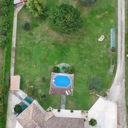 Dependance De 45m2 A Louer