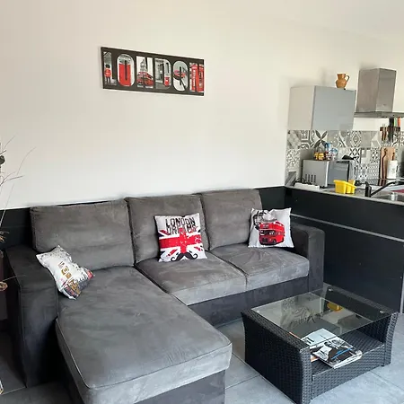 Lejlighed Dependance De 45m2 A Louer Saint-Vite