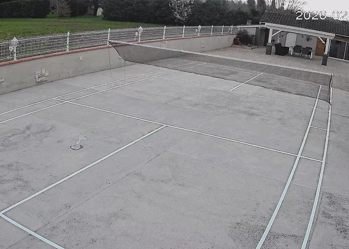 Dependance De 45m2 A Louer Saint-Vite